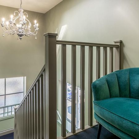Large Stylish Studio In The Heart Of The City Bath Esterno foto