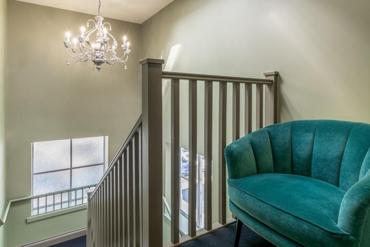 Large Stylish Studio In The Heart Of The City Bath Esterno foto